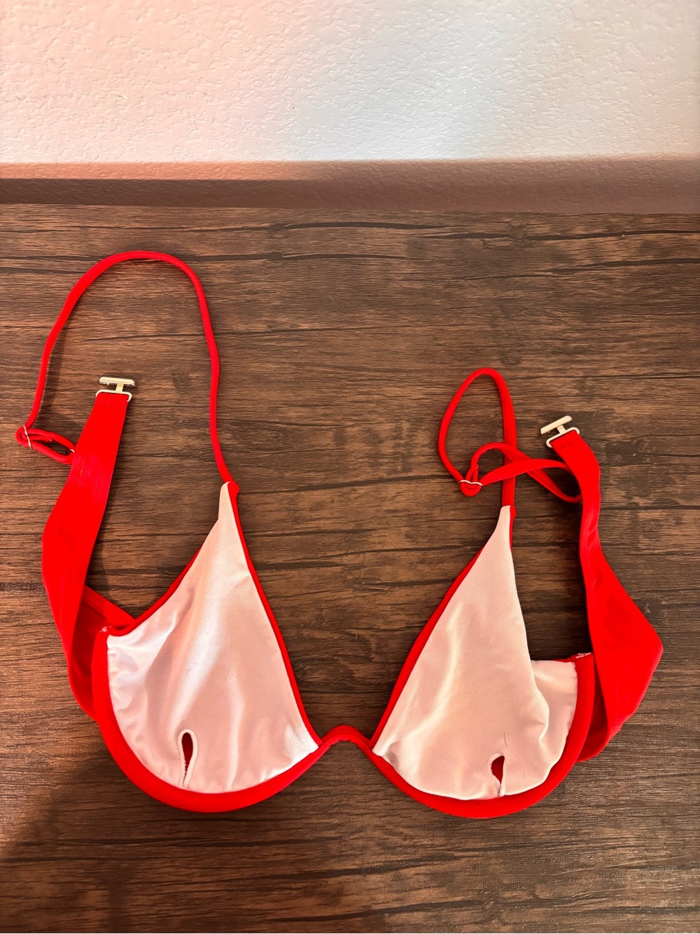 Red bikini top size small - Picture 2 of 2